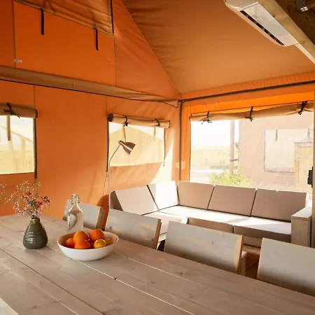 Luxury tent Dutchen Erfgoedpark De Hoop Glamping *