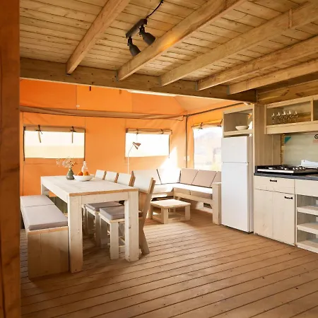 Dutchen Erfgoedpark De Hoop Glamping Οργανωμένο κάμπινγκ *