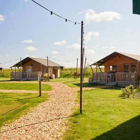 Dutchen Erfgoedpark De Hoop Glamping * Uitgeest