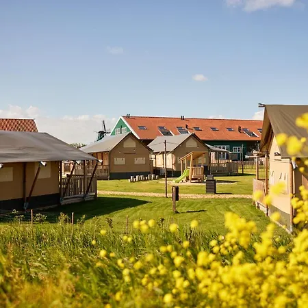 Dutchen Erfgoedpark De Hoop Glamping Luxury tent Uitgeest