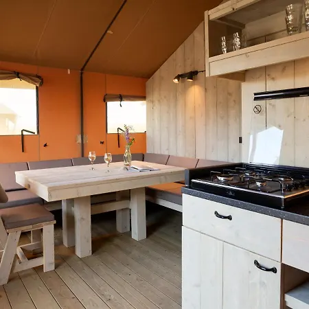Dutchen Erfgoedpark De Hoop Glamping Luxury tent