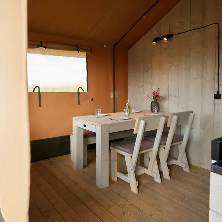 Dutchen Erfgoedpark De Hoop Glamping Luxury tent